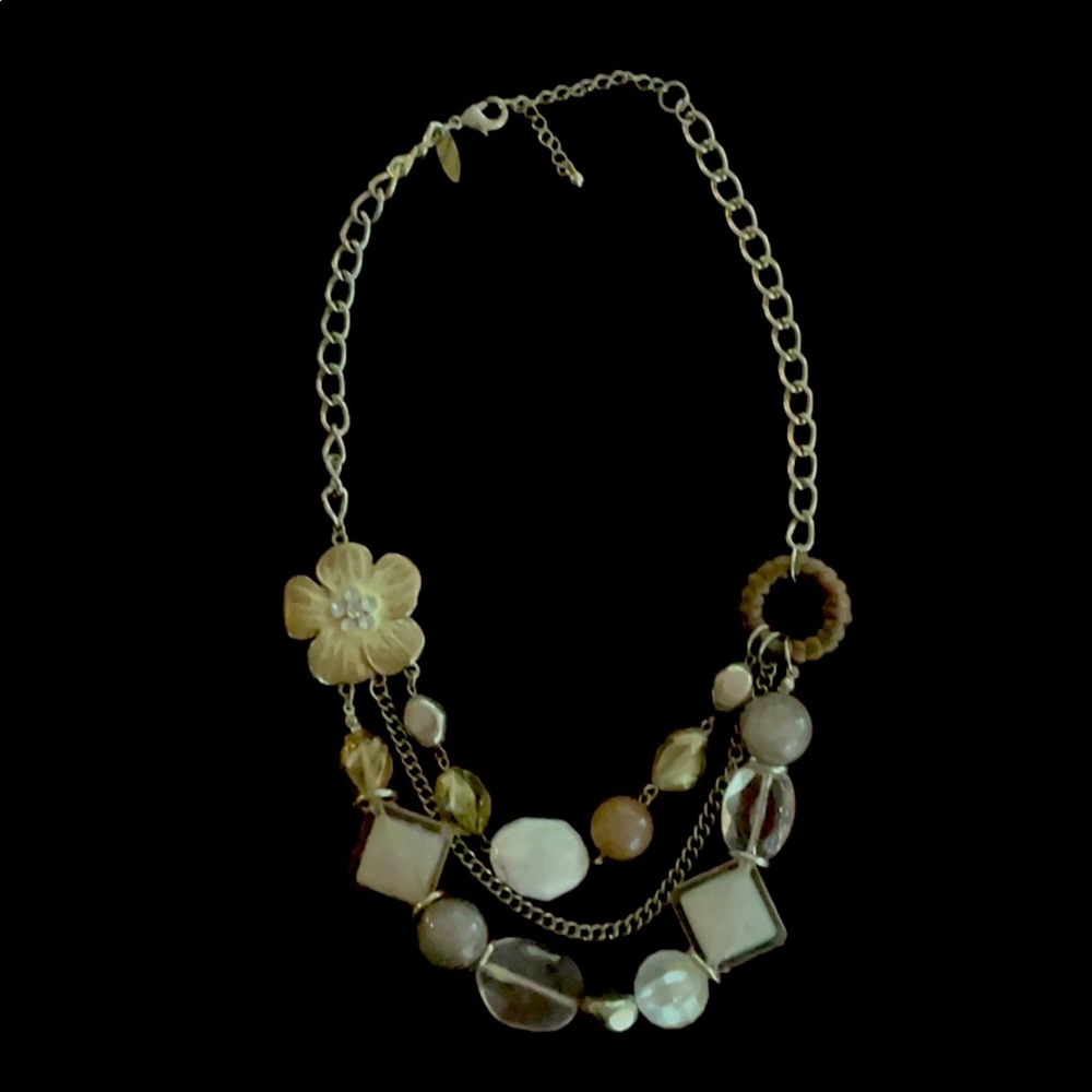 Neutral Beaded Necklace